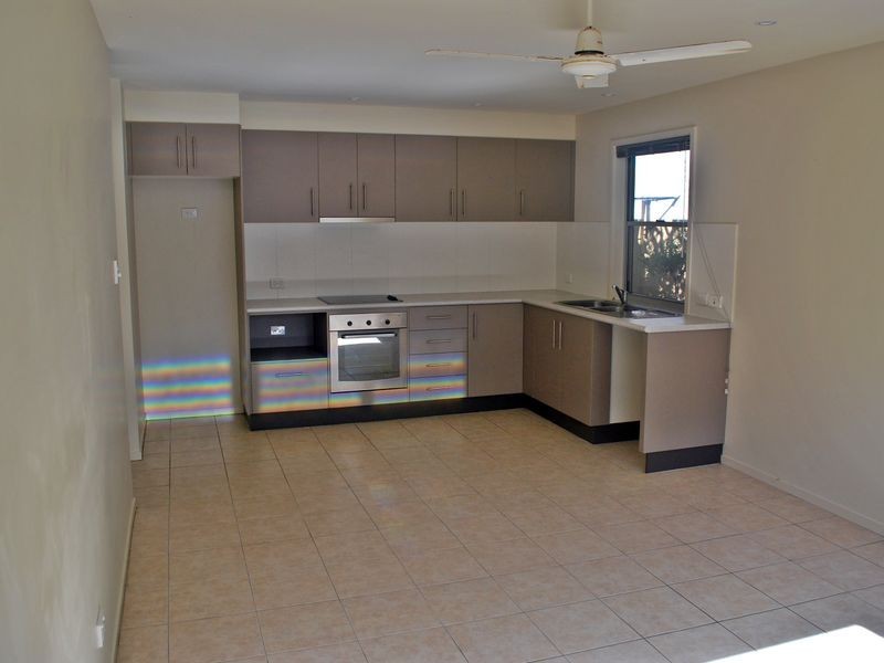 2/818 Pacific Pde, Currumbin QLD 4223