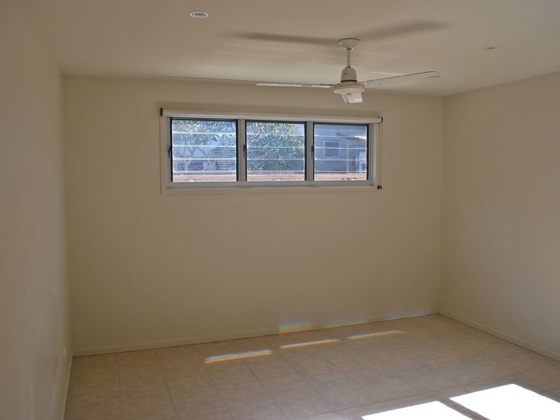 2/818 Pacific Pde, Currumbin QLD 4223