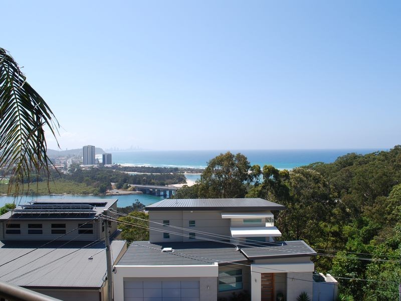 2 Pall Mall Ave, Currumbin QLD 4223