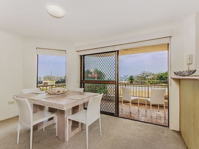 2/238 Pacific Pde, Bilinga QLD 4225