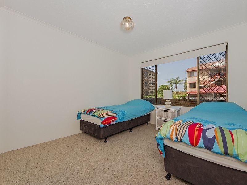 2/238 Pacific Pde, Bilinga QLD 4225