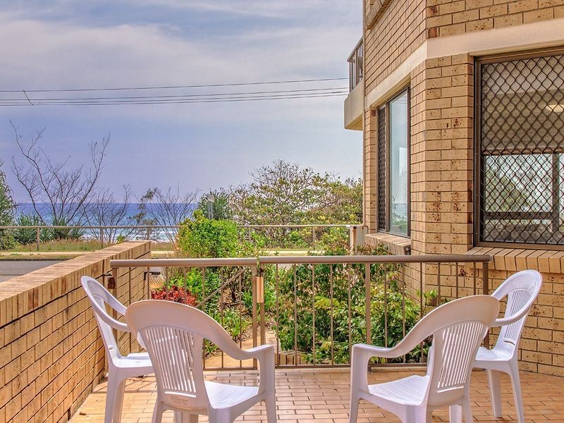 2/238 Pacific Pde, Bilinga QLD 4225