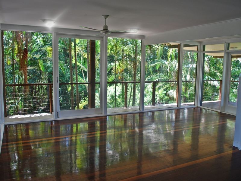 27 Stockyard Ct, Tallebudgera QLD 4228