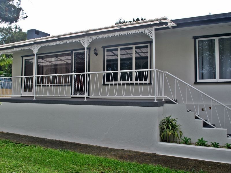 484 Currumbin Creek Rd, Currumbin QLD 4223