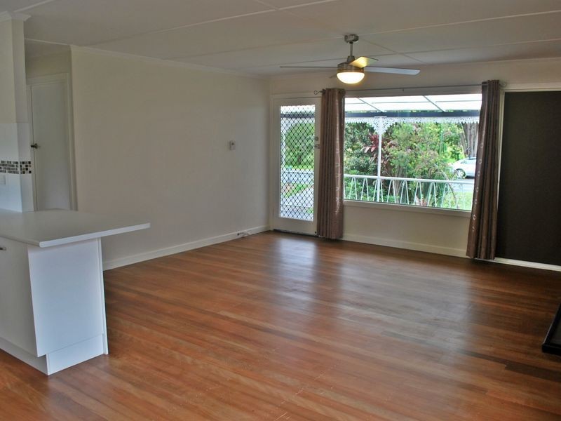 484 Currumbin Creek Rd, Currumbin QLD 4223