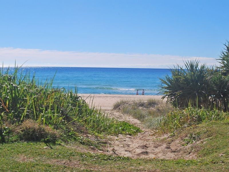 6/369 Golden Four Dr, Tugun QLD 4224
