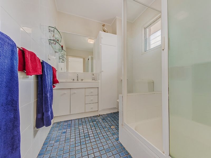 8/806 Pacific Parade, Currumbin QLD 4223