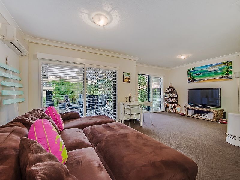 3/111 Golden Four Drive, Bilinga QLD 4225