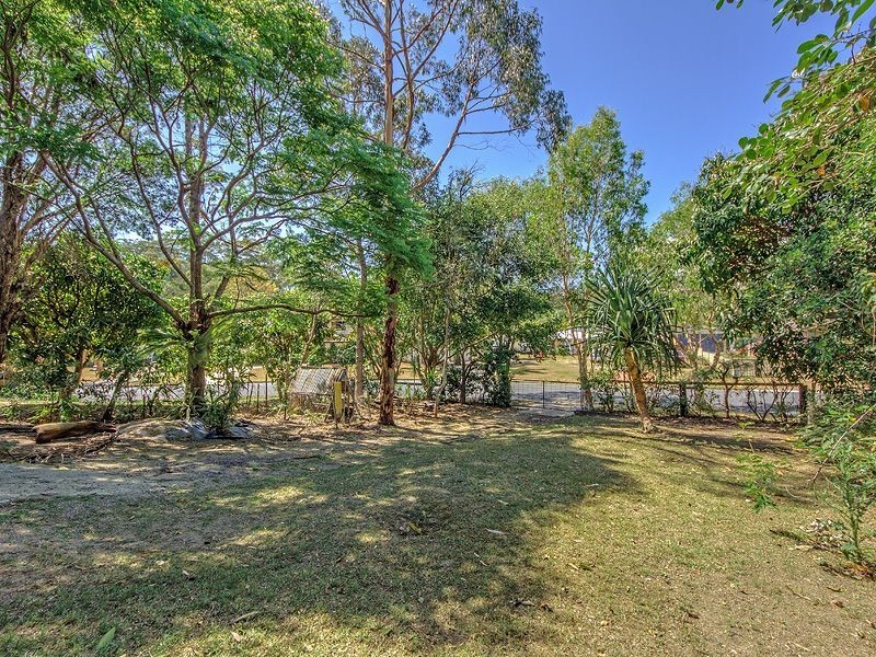 8 Regent Street, Currumbin QLD 4223