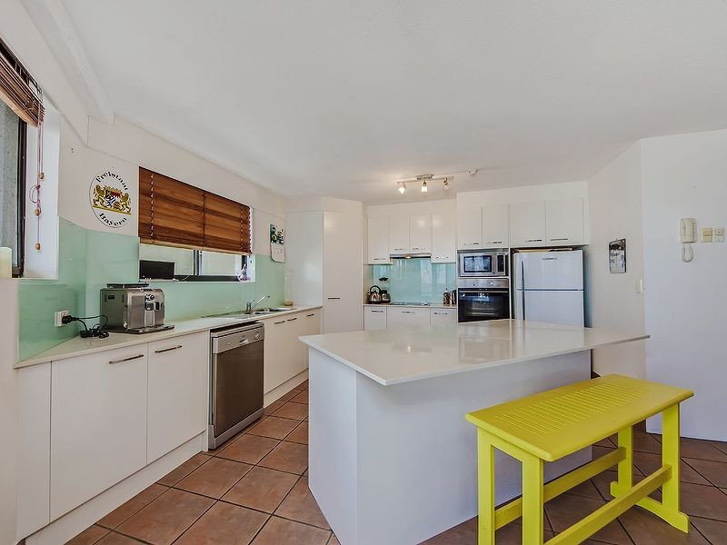 W4/828 Pacific Parade, Currumbin QLD 4223
