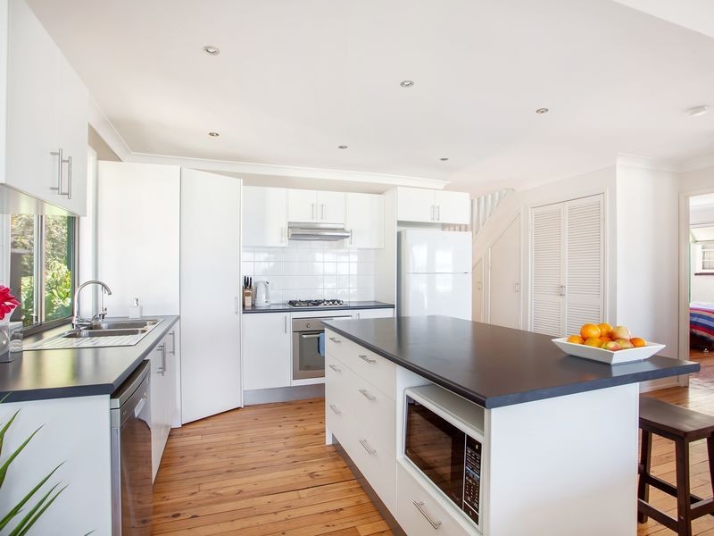 754 Pacific Pde, Currumbin QLD 4223