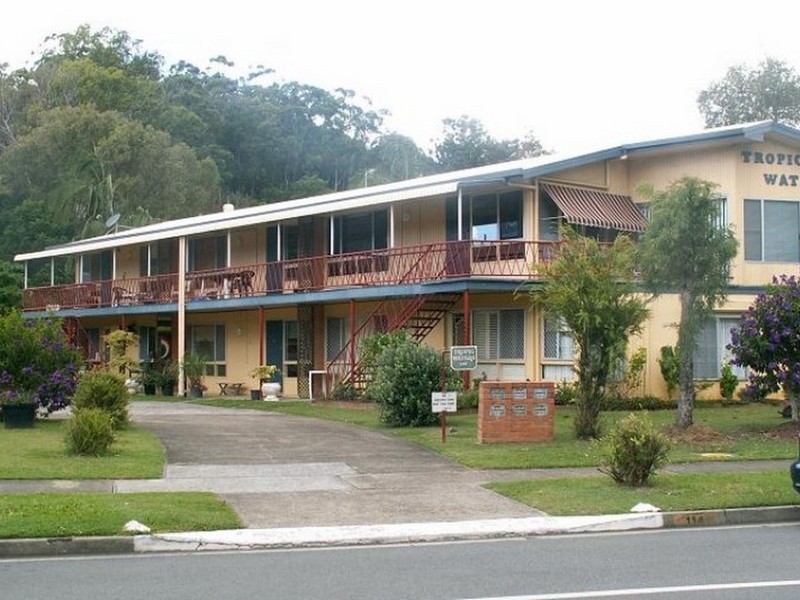 2/114 Duringan street, Currumbin QLD 4223