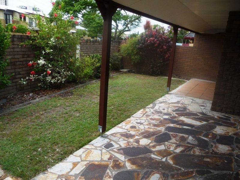 1/83 Laguna Avenue, Palm Beach QLD 4221