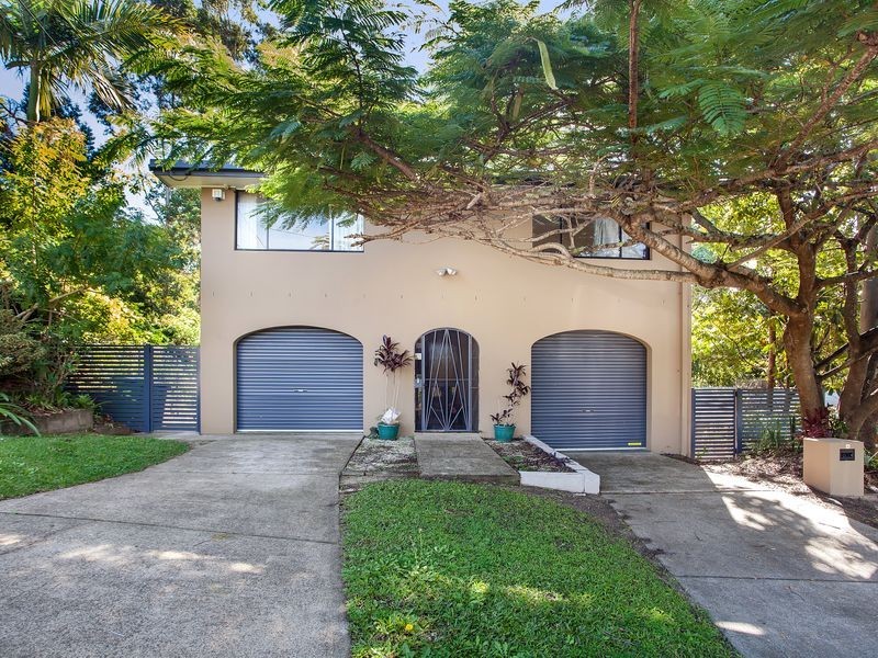 19 Regent Street, Currumbin QLD 4223