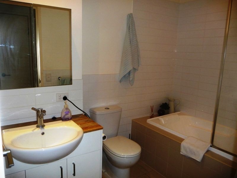 9/523 Gold Coast Highway, Currumbin QLD 4223