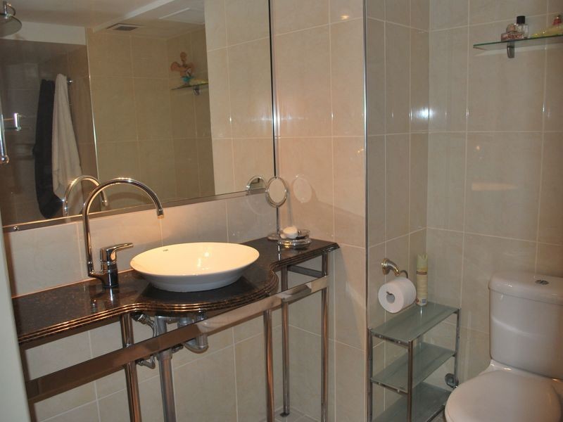 8H/828 Pacific Parade, Currumbin QLD 4223