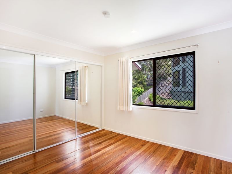 14 LARENTIA ST, Currumbin Waters QLD 4223