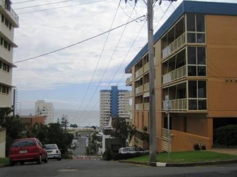 6/22 Hill Street, Rainbow Bay QLD 4225