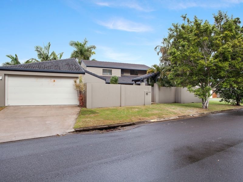 4 Vucas Court, Currumbin Waters QLD 4223