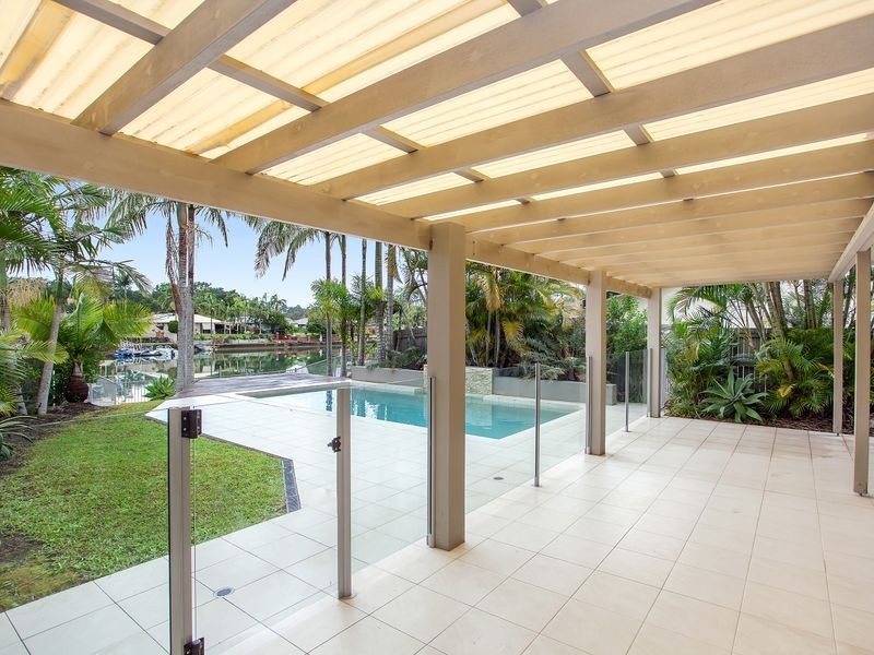 4 Vucas Court, Currumbin Waters QLD 4223