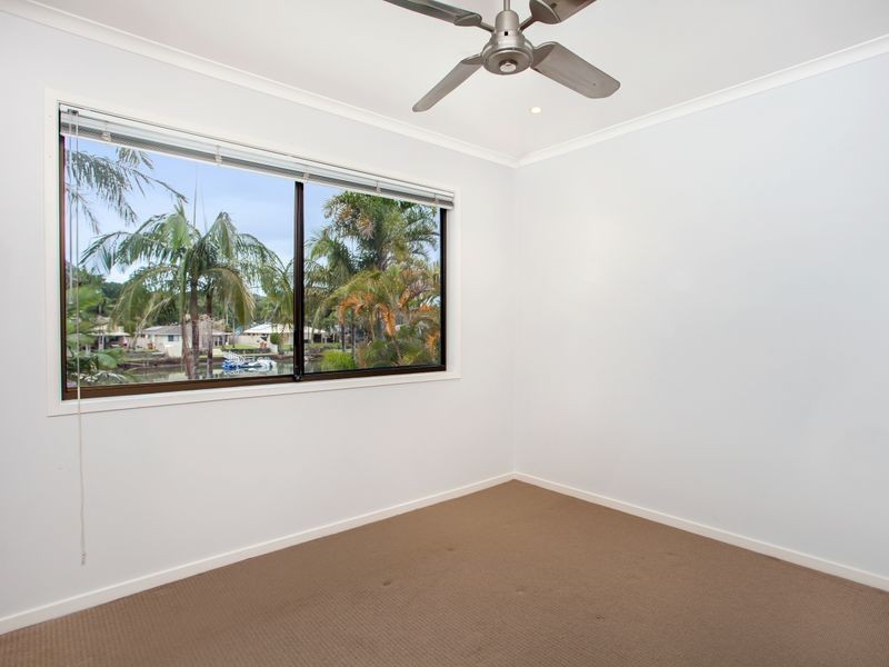 4 Vucas Court, Currumbin Waters QLD 4223