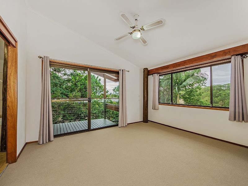 11 Walsh Street, Currumbin QLD 4223