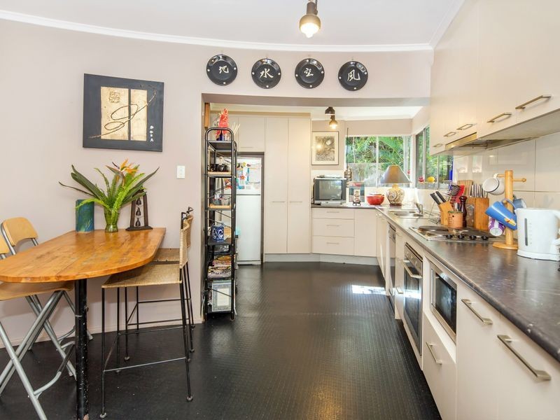 184-186 Guineas Creek Road, Currumbin Waters QLD 4223