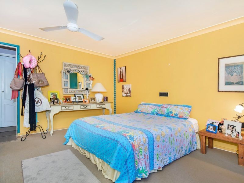 184-186 Guineas Creek Road, Currumbin Waters QLD 4223