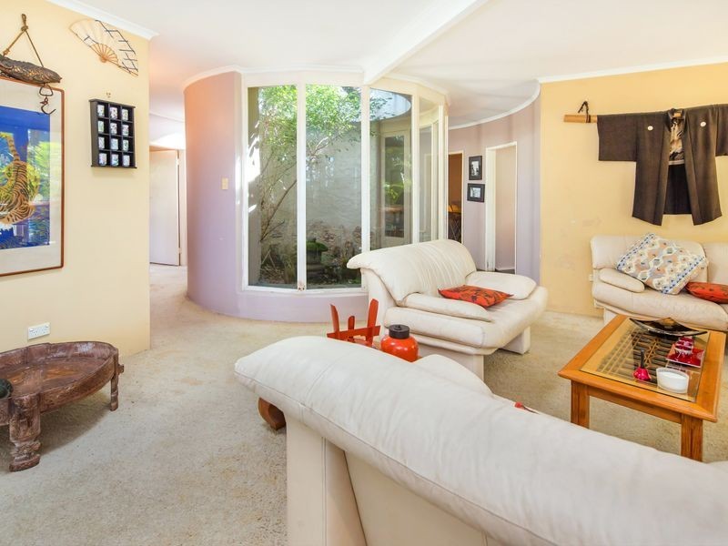 184-186 Guineas Creek Road, Currumbin Waters QLD 4223