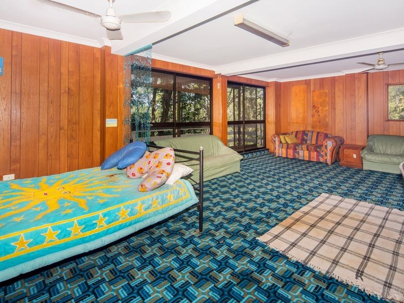 184-186 Guineas Creek Road, Currumbin Waters QLD 4223
