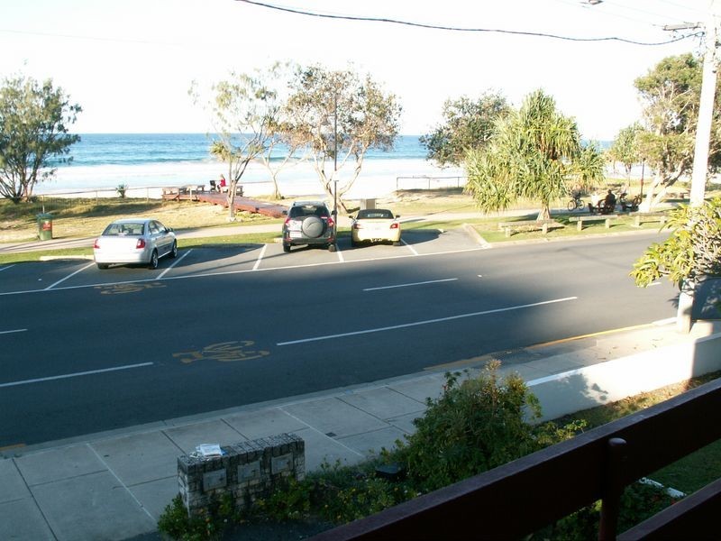 1/798 Pacific Parade, Currumbin QLD 4223