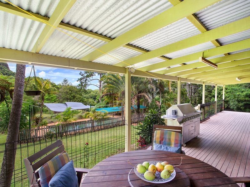 64 Estelle Road, Currumbin Valley QLD 4223
