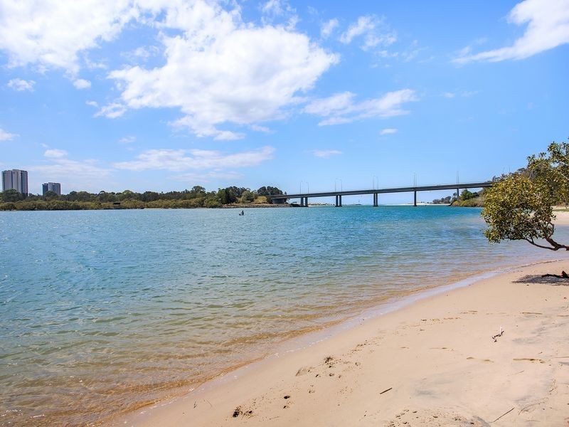 2/7 Dandaloo Drive, Currumbin QLD 4223