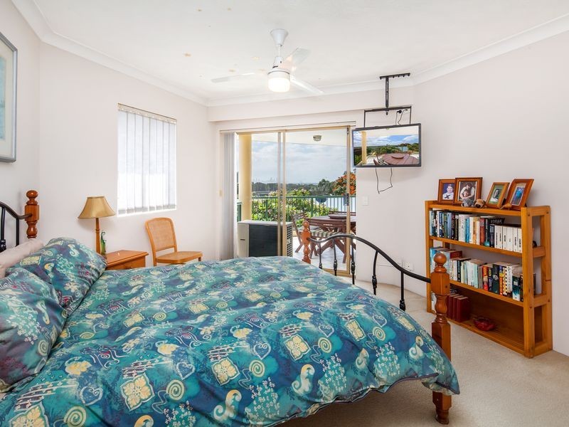 2/7 Dandaloo Drive, Currumbin QLD 4223