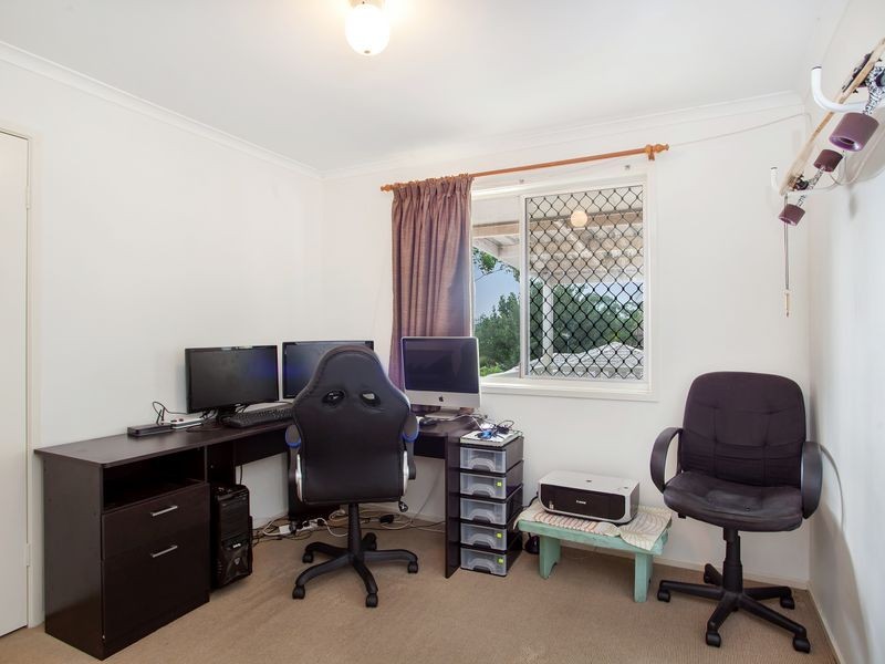 5 Larentia Street, Currumbin Waters QLD 4223