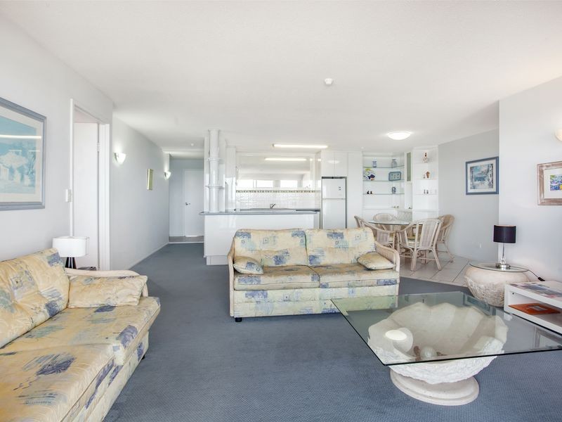 9B/828 Pacific Parade, Currumbin QLD 4223