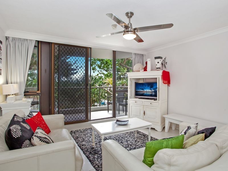 4/134 Pacific Parade, Bilinga QLD 4225