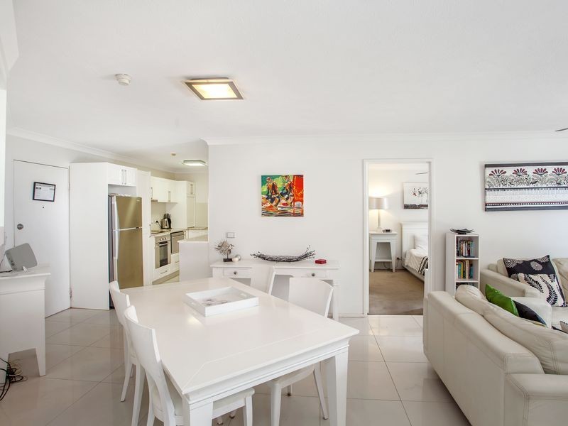 4/134 Pacific Parade, Bilinga QLD 4225