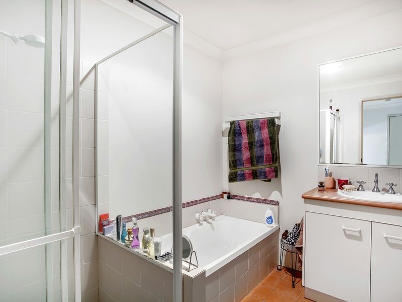 9/232 Guineas Creek Rd, Elanora QLD 4221