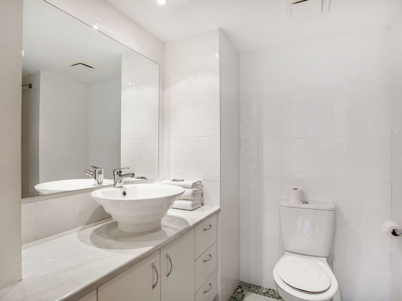 11D/828 Pacific Parade, Currumbin QLD 4223