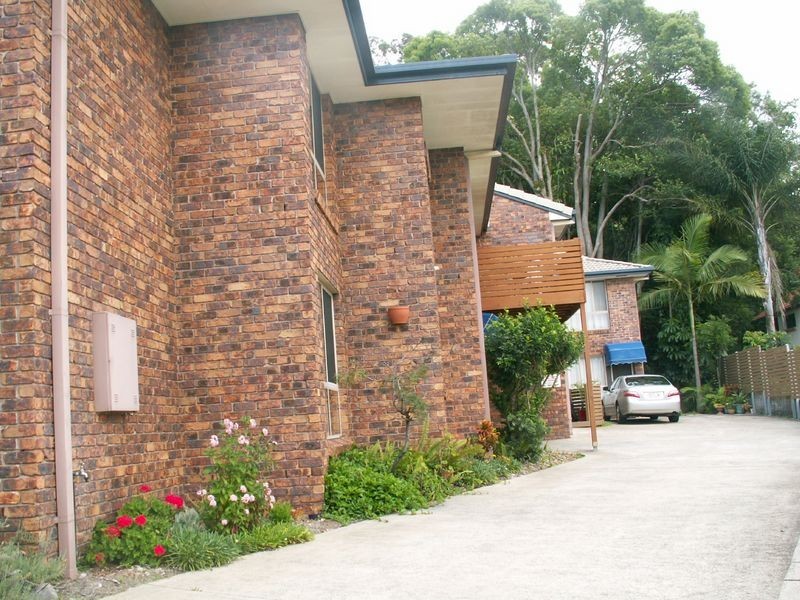 2/6 Weeumba Street, Currumbin QLD 4223