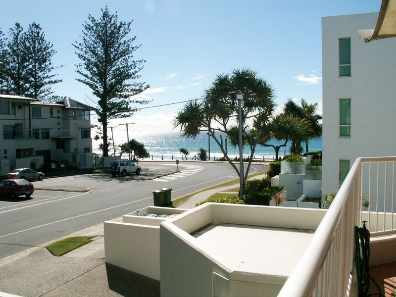 5/6 Tomewin Street, Currumbin QLD 4223