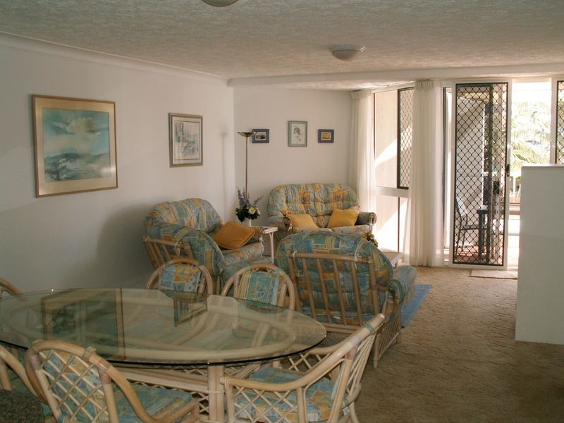 5/6 Tomewin Street, Currumbin QLD 4223