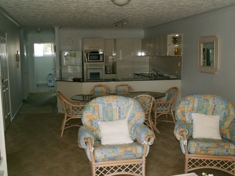 5/6 Tomewin Street, Currumbin QLD 4223