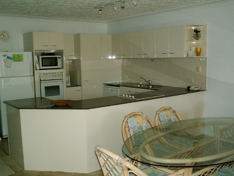 5/6 Tomewin Street, Currumbin QLD 4223