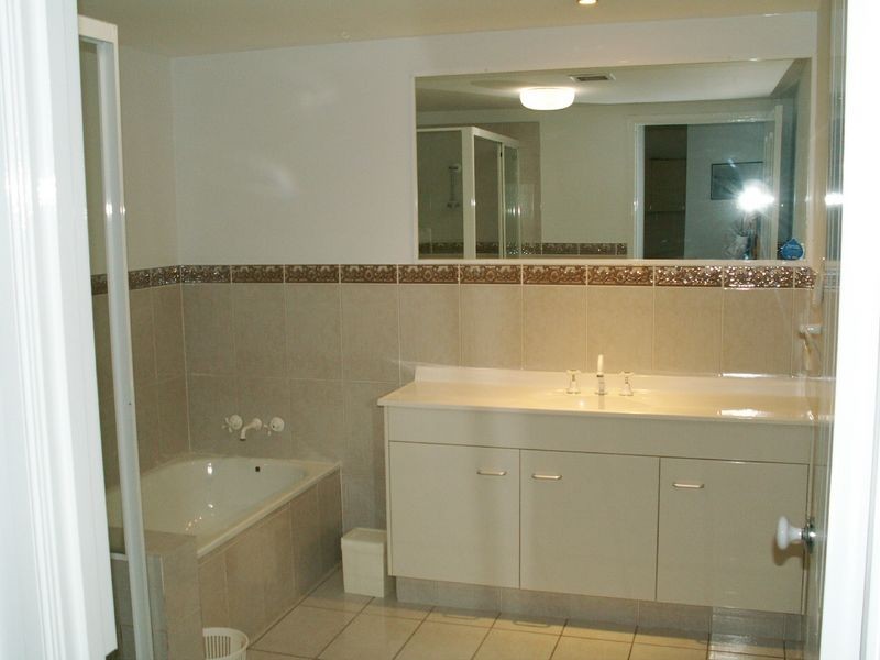 5/6 Tomewin Street, Currumbin QLD 4223