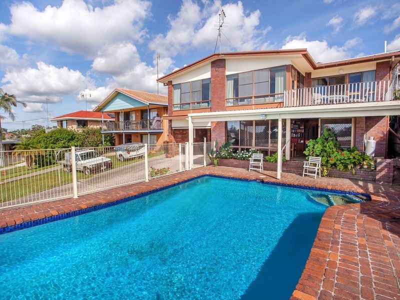 12 Cherub Street, Tugun QLD 4224