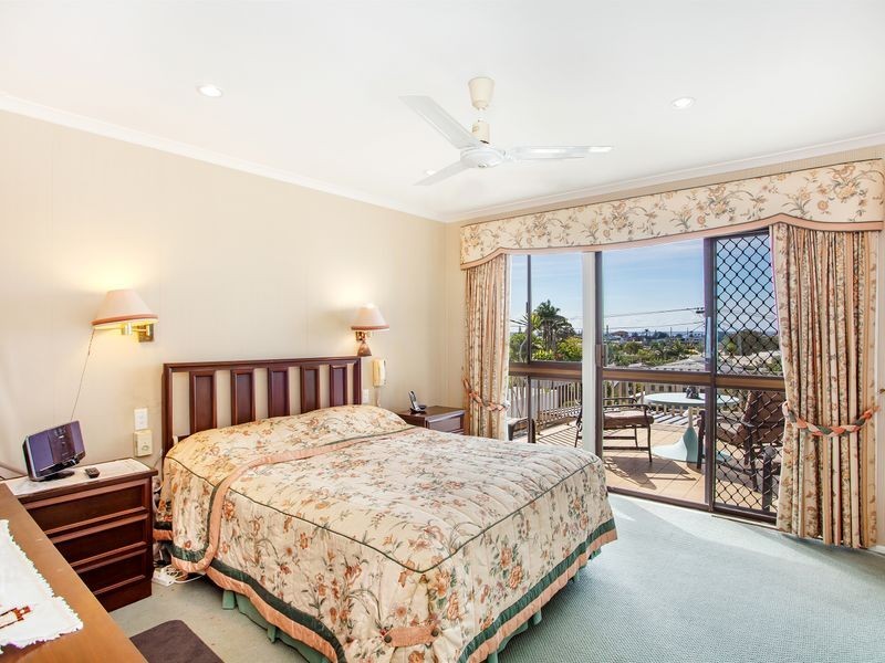 12 Cherub Street, Tugun QLD 4224
