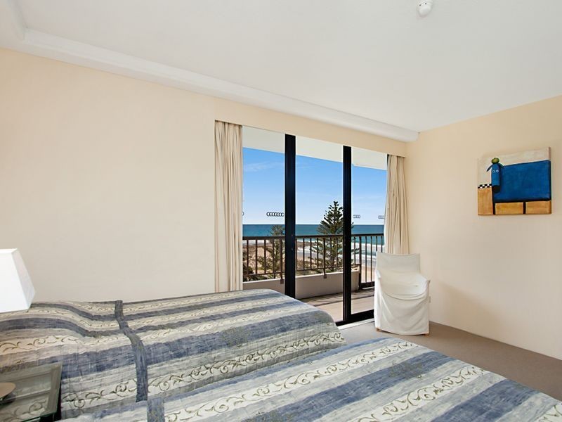 9A THE ROCKS RESORT, Currumbin QLD 4223
