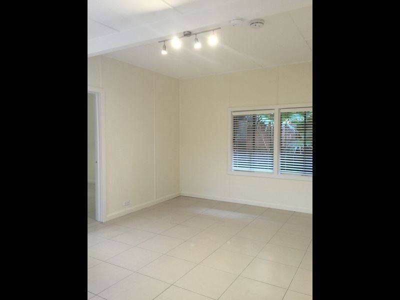 1/718 Pacific Parade, Currumbin QLD 4223